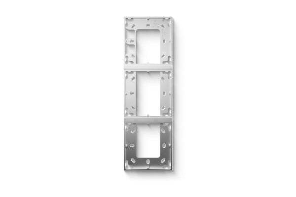 [100515] Loxone Montageframe Drievoudig Zilver